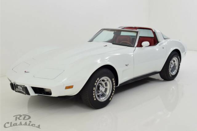 Image 1/4 of Chevrolet Corvette Stingray (1979)