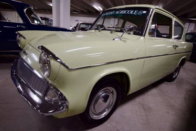 Bild 1/16 von Ford Anglia (1961)