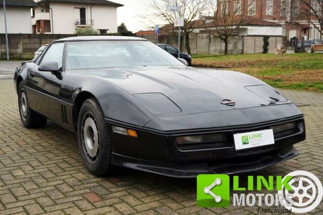 Image 1/10 of Chevrolet Corvette (1984)