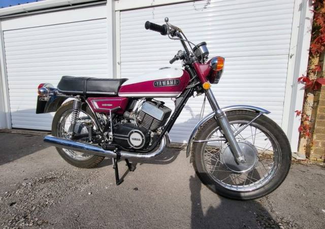 Immagine 1/15 di Yamaha DUMMY (1971)