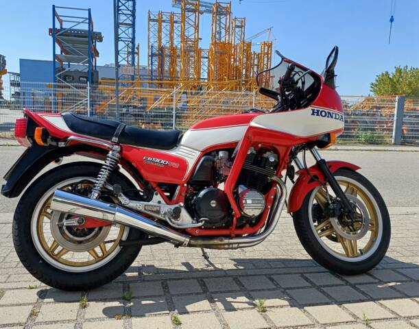 Image 1/23 of Honda DUMMY (1982)