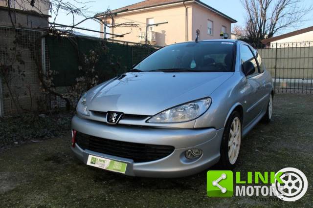 Bild 1/17 von Peugeot 206 2.0 (2000)