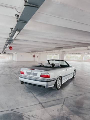 Image 1/12 of BMW M3 (1999)