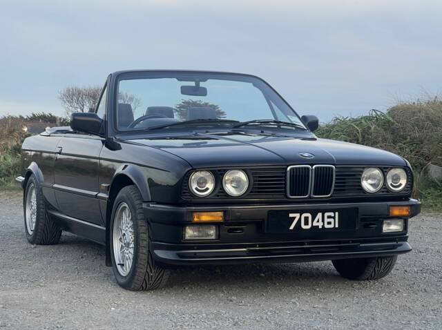Image 1/12 of BMW 325i (1990)