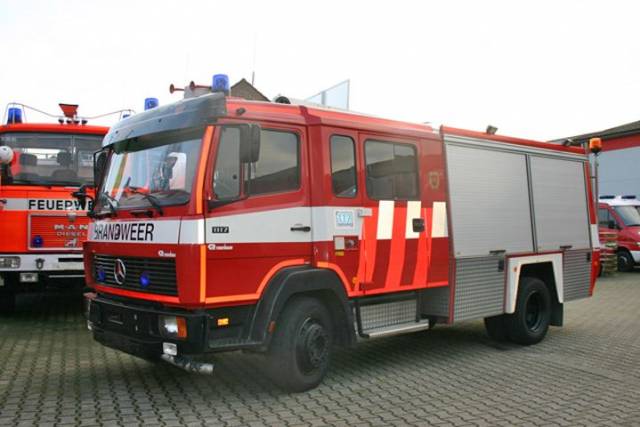 Bild 1/19 von Mercedes-Benz 1117 F (1994)