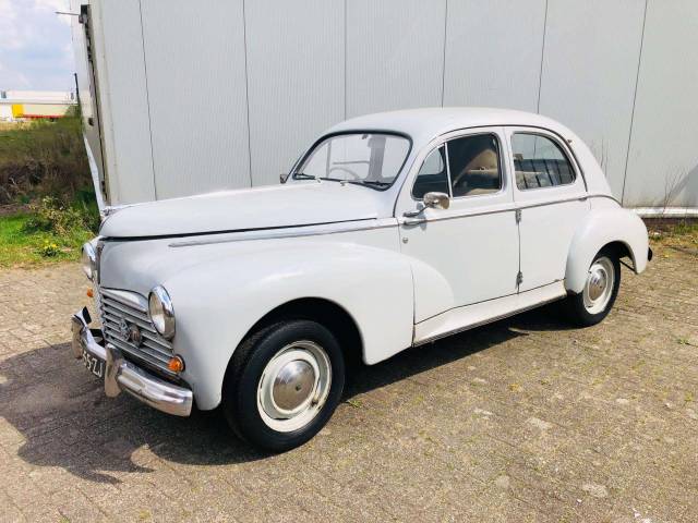 Bild 1/28 von Peugeot 203 C (1956)