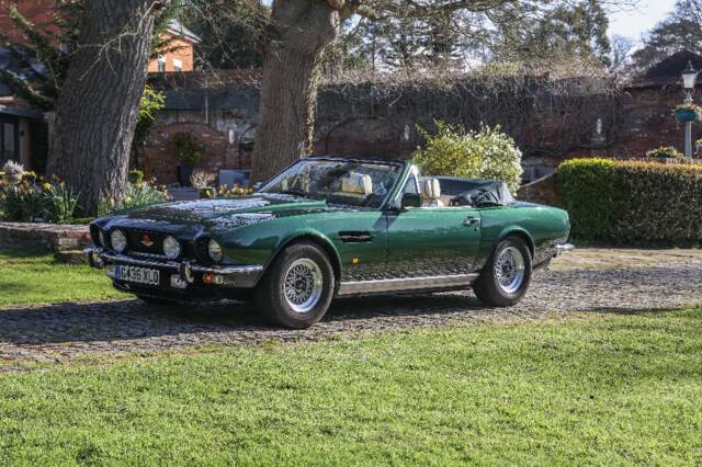 Image 1/30 of Aston Martin V8 EFi Volante (1989)