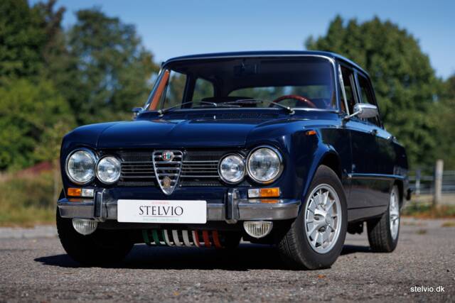 Image 1/43 de Alfa Romeo Giulia Super 1.6 (1973)