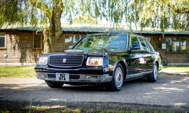 Immagine 1/50 di Toyota Century (2004)