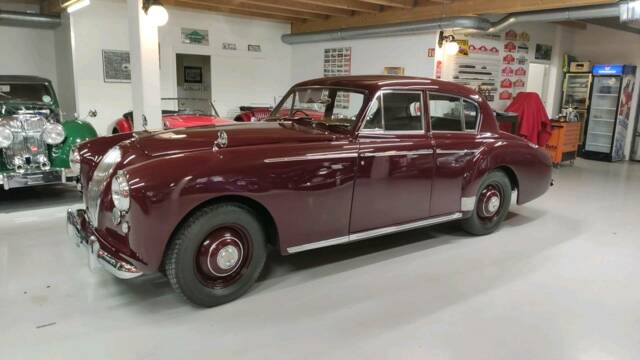 Afbeelding 1/47 van Lagonda 3 Litre MK II (1957)