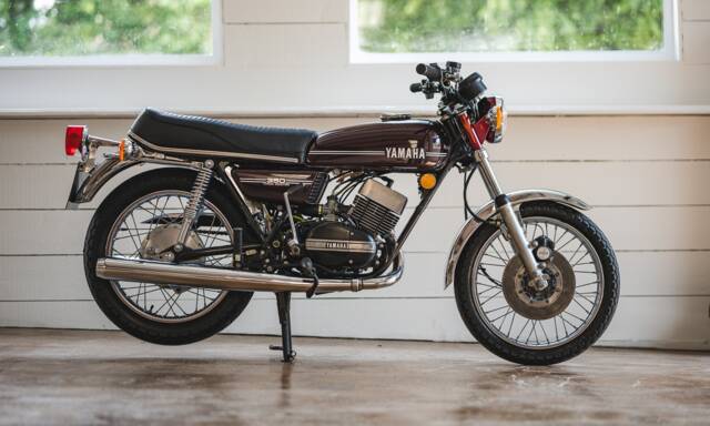 Image 1/49 of Yamaha DUMMY (1974)