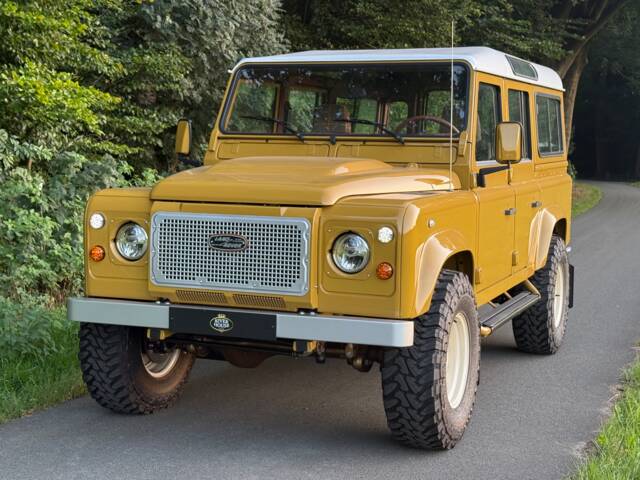 Bild 1/23 von Land Rover 110 (1984)