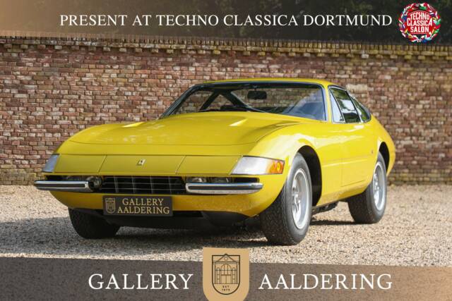 Bild 1/50 von Ferrari 365 GTB/4 Daytona (1971)