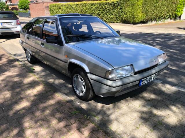 Imagen 1/27 de Citroën BX 19 (1987)