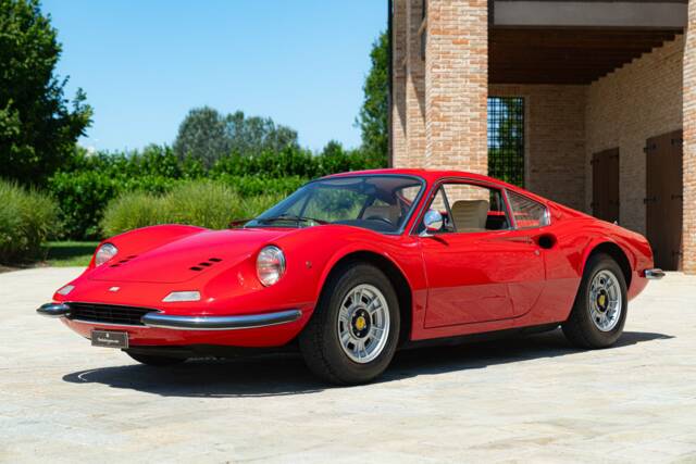 Bild 1/50 von Ferrari Dino 246 GT (1971)