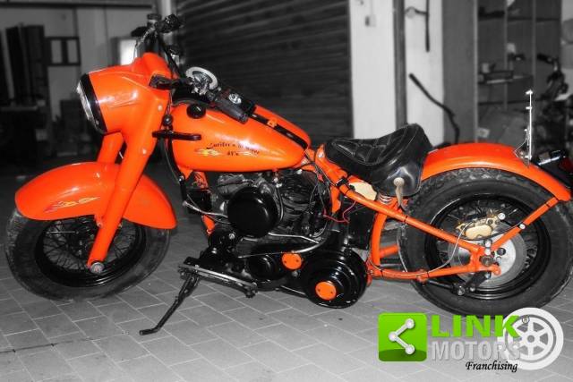 Imagen 1/11 de Harley-Davidson DUMMY (1942)