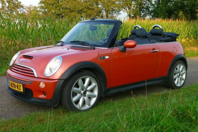 Image 1/7 de Mini Cooper S (2004)