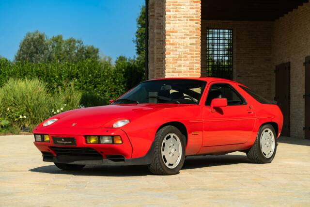 Afbeelding 1/50 van Porsche 928 S (1984)
