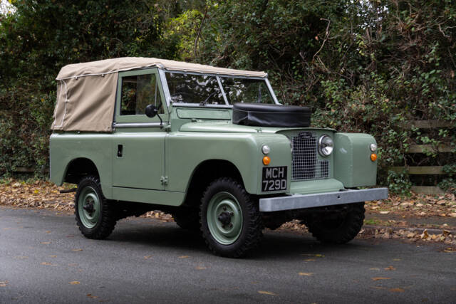 Imagen 1/18 de Land Rover 88 (1966)