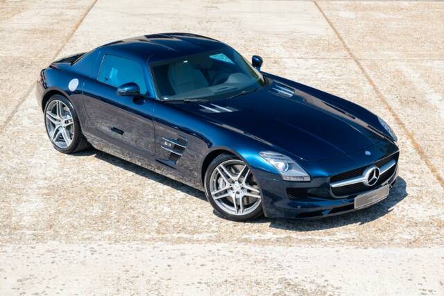 Bild 1/31 von Mercedes-Benz SLS AMG (2010)