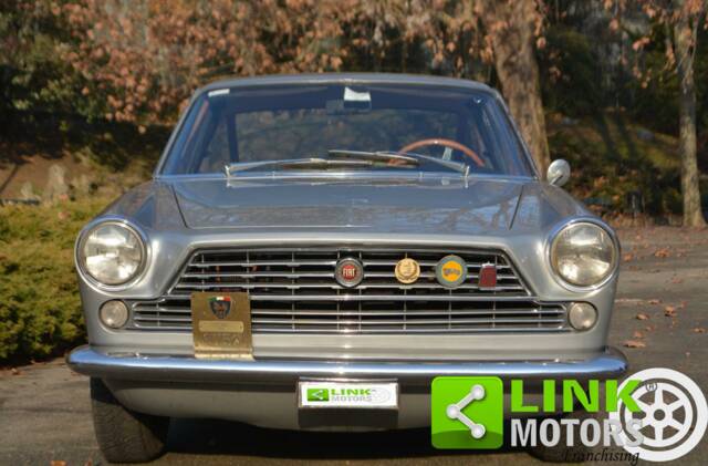 Image 1/10 of FIAT 2300 S Coupe (1966)
