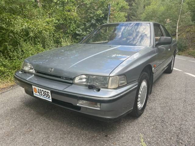 Bild 1/9 von Honda Legend (1988)