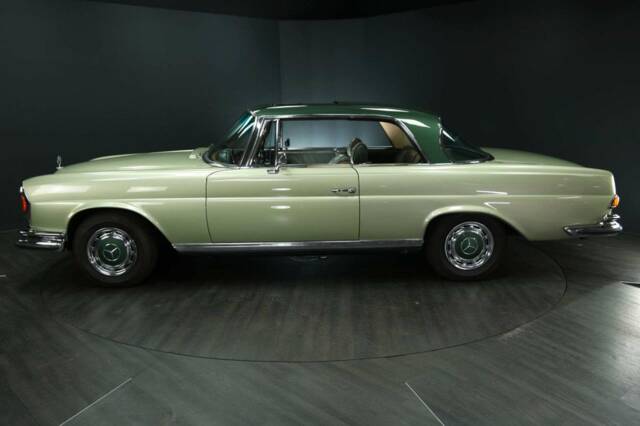 Image 1/26 de Mercedes-Benz 280 SE (1970)