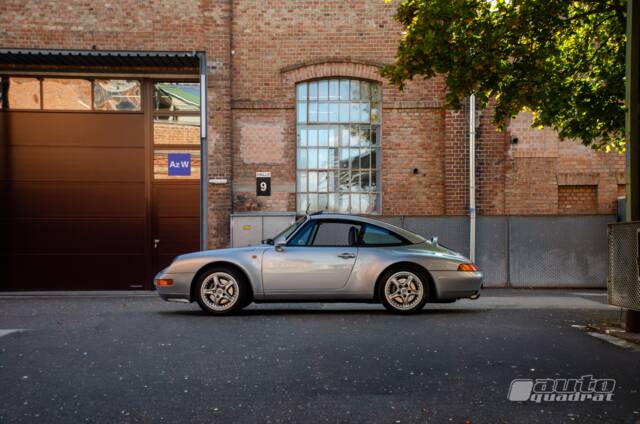 Immagine 1/13 di Porsche 911 Targa (1996)