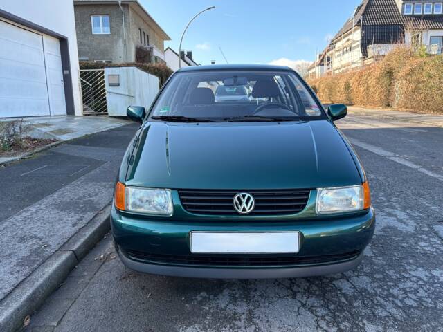 Bild 1/17 von Volkswagen Polo III 1.4 (1996)