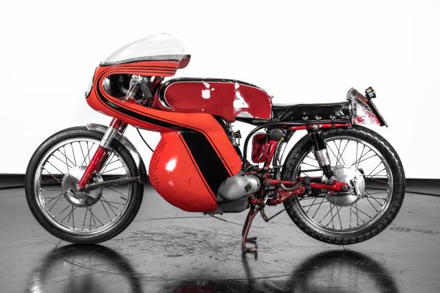 Immagine 1/26 di Moto Morini DUMMY (1957)