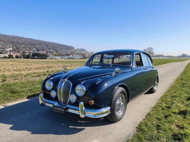 Image 1/21 of Jaguar Mk II 3.4 (1966)