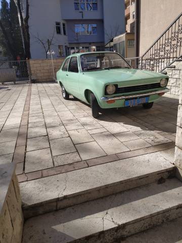 Bild 1/4 von Opel Kadett 1,0 (1976)