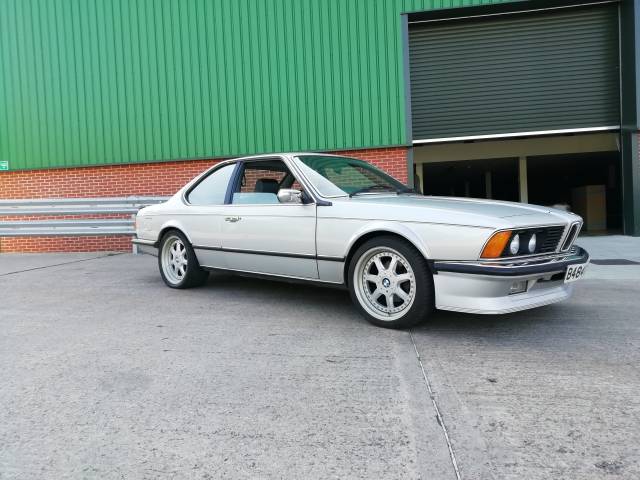 Bild 1/48 von BMW M 635 CSi (1985)