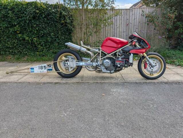 Image 1/30 of Ducati DUMMY (1998)