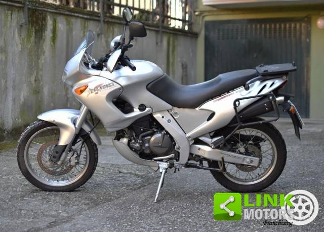 Immagine 1/15 di Aprilia DUMMY (2000)