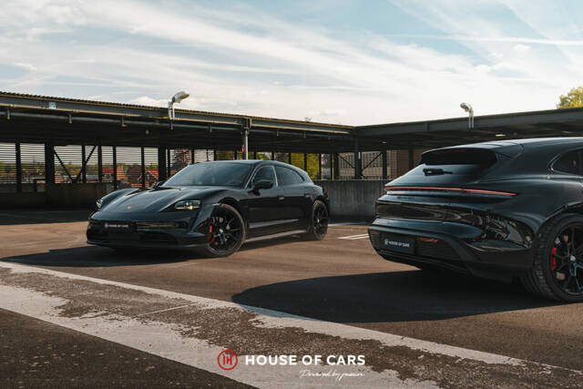 Image 1/47 of Porsche Taycan 4S Sport Turismo (2022)