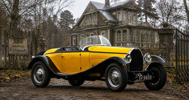 Image 1/50 of Bugatti Type 49 (1930)