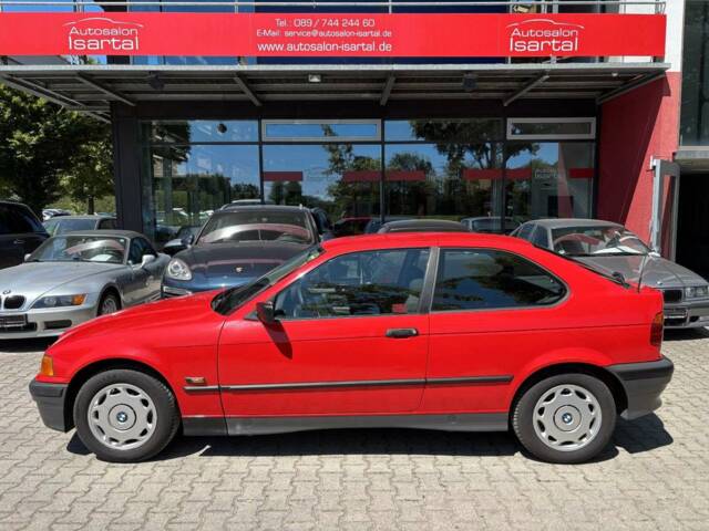 Image 1/21 of BMW 316i Compact (1994)
