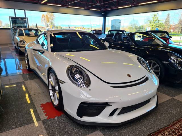 Imagen 1/21 de Porsche 911 GT3 Touring (2018)