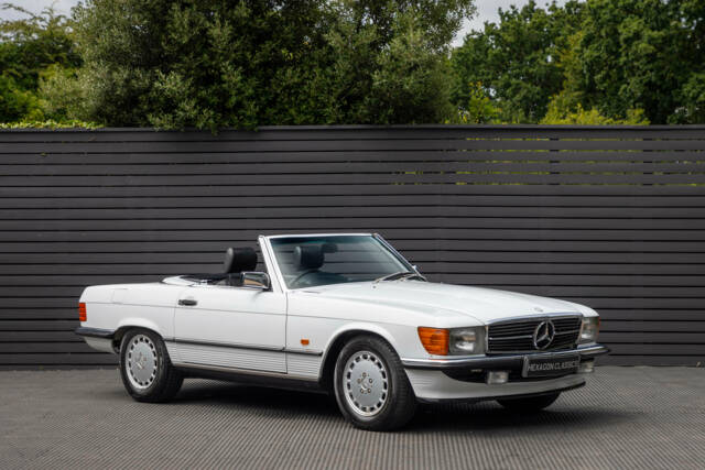 Image 1/35 de Mercedes-Benz 300 SL (1989)