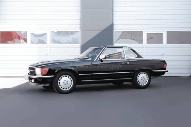 Afbeelding 1/23 van Mercedes-Benz 560 SL (1989)