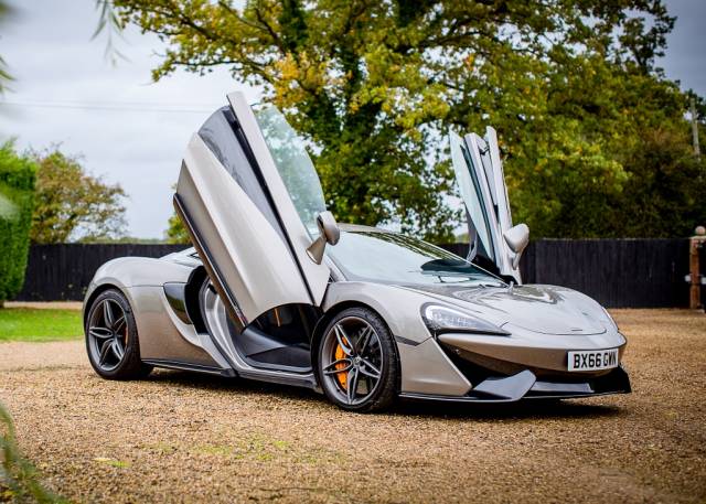 Bild 1/19 von McLaren 570S (2016)
