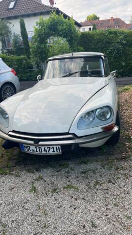 Imagen 1/6 de Citroën DS 20 (1971)