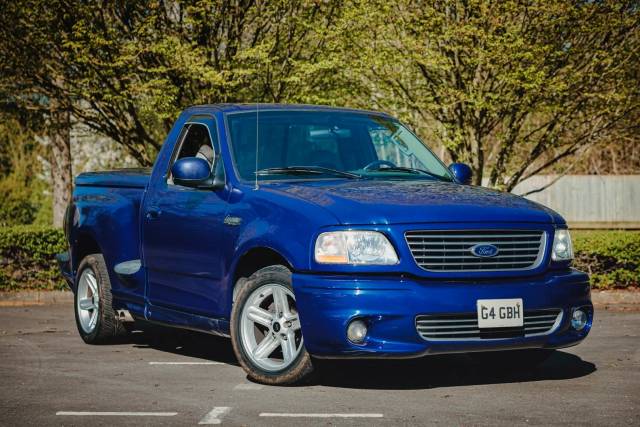 Image 1/8 of Ford F-150 (2004)