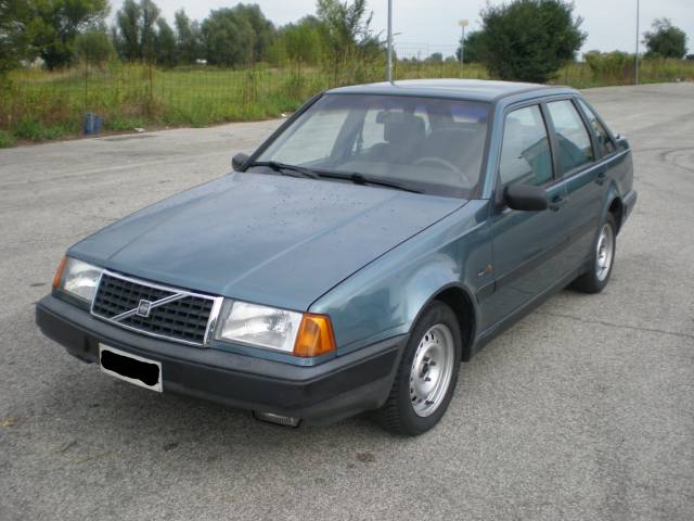 Imagen 1/14 de Volvo 440 (1989)