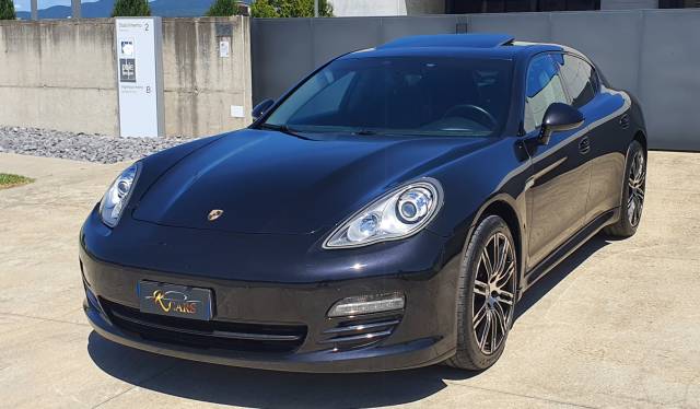 Bild 1/32 von Porsche Panamera 4S (2011)