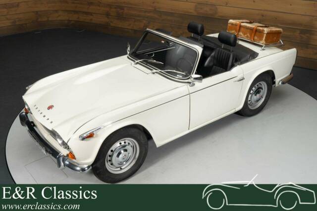 Immagine 1/19 di Triumph TR 4A (1966)