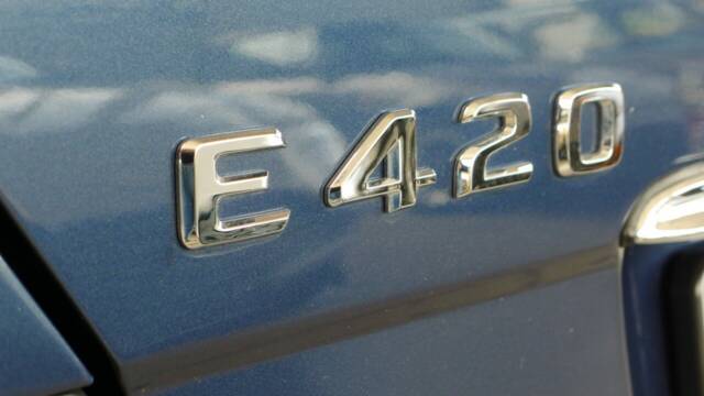 Afbeelding 1/40 van Mercedes-Benz E 420 (1993)