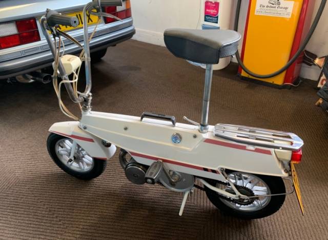 Image 1/11 de Motobécane X7 Mobyx (1976)
