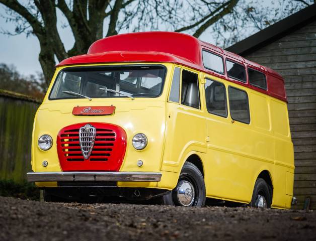 Immagine 1/8 di Alfa Romeo Romeo (1958)